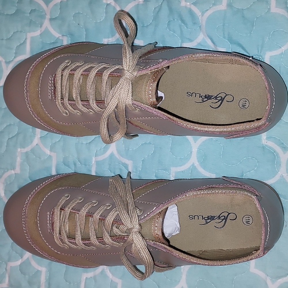 Style Plus Jazz/Guard Shoes.